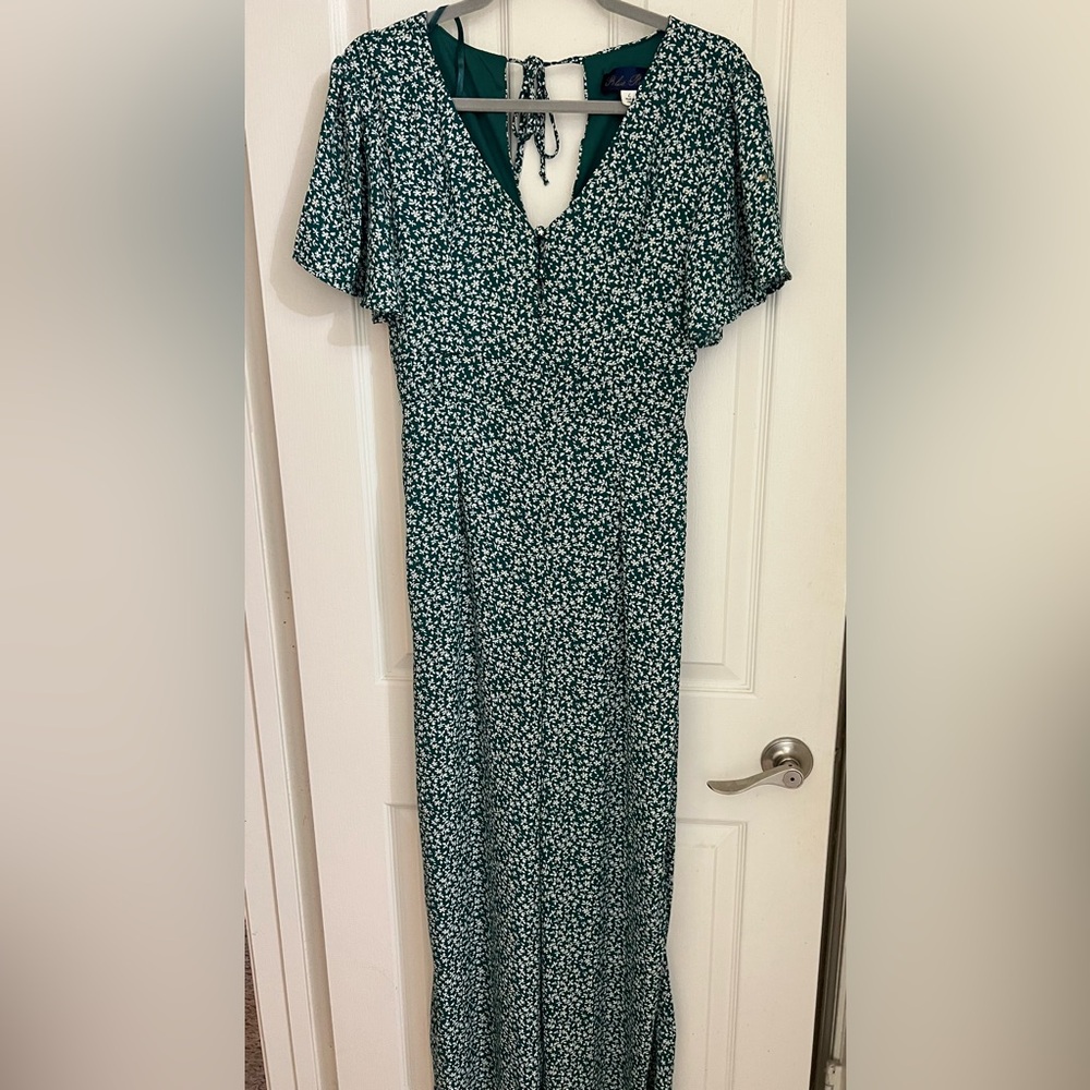 💙 4 for $40 💙 Wide leg Floral Green Jumpsuit
